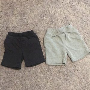 Garanimals shorts. 3T.